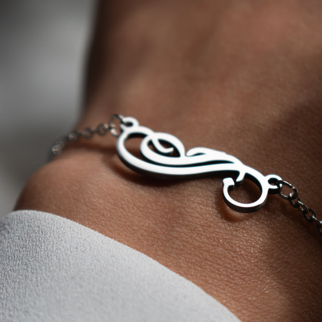 Love (حب) Arabic Calligraphy Bracelet| Arabic Jewellery Gift