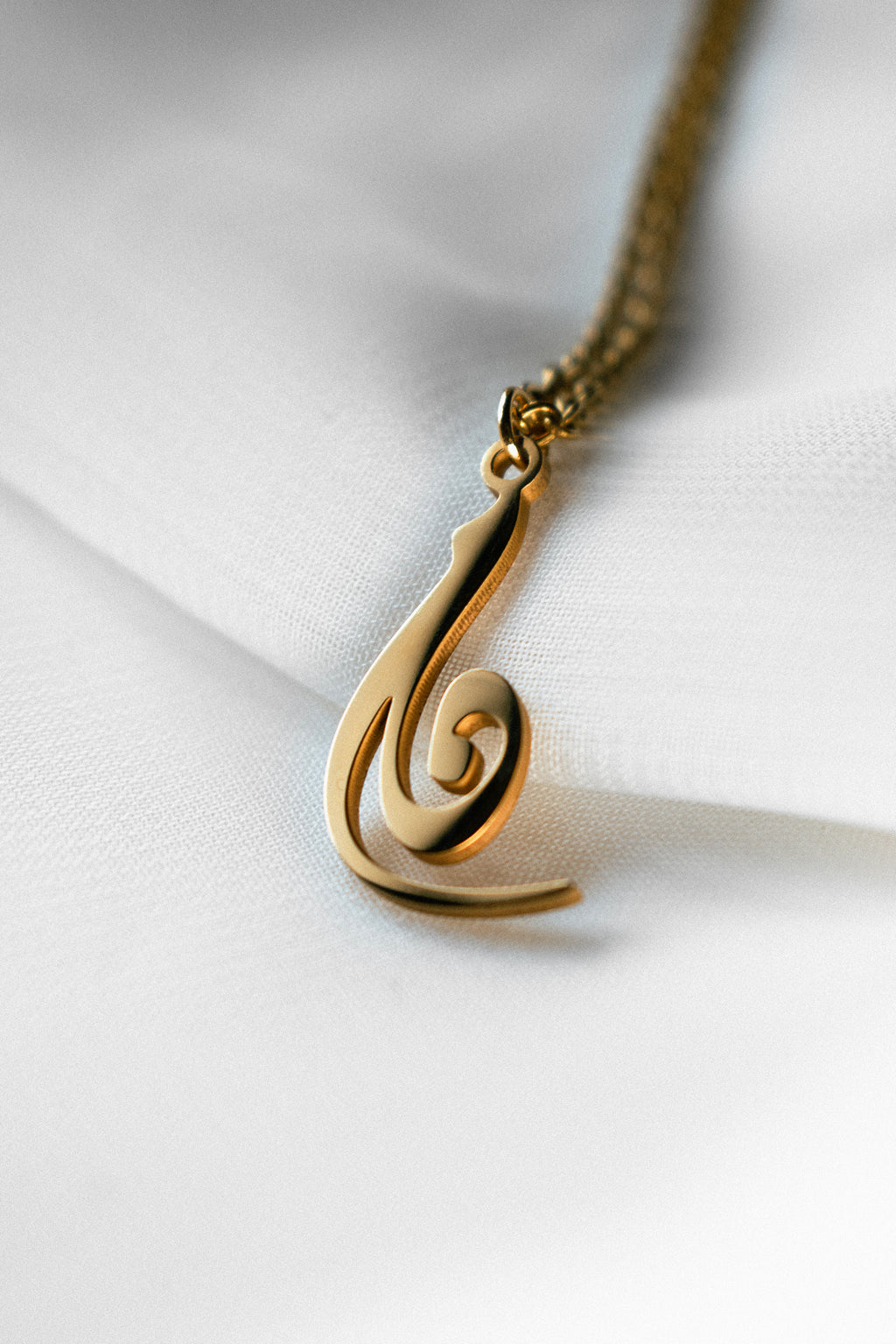 Two Letter Pendant in Custom Arabic Calligraphy, Couples Jewellery